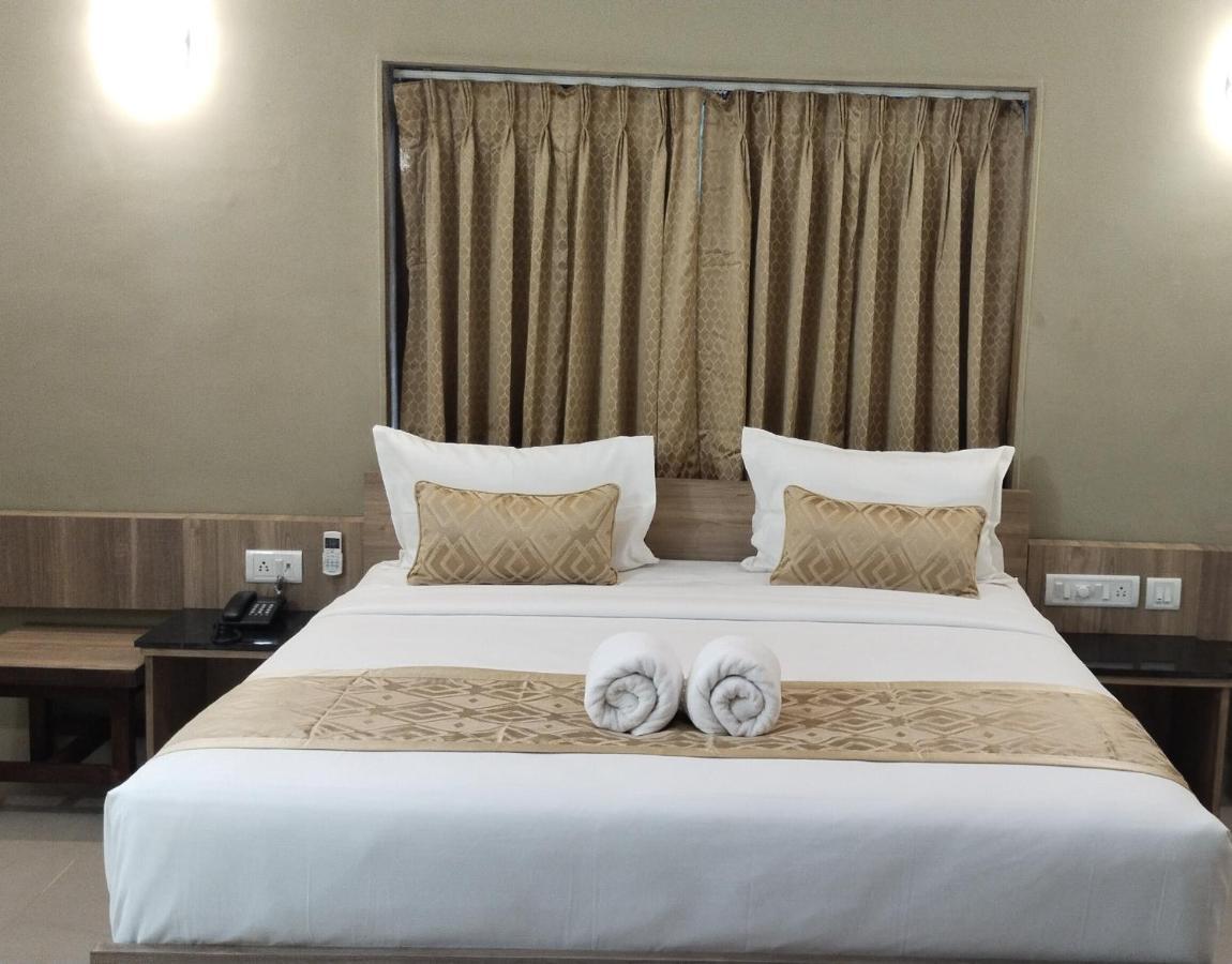 Hotel Doves-Kohinoor Exotica Lonavla Zewnętrze zdjęcie